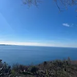 Ancient Village Apartment Trieste